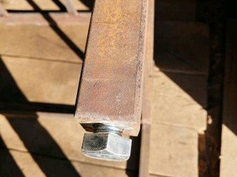 Рабочие основание стола , ровный, прочный, из профиля,  Регулируются ножки по высотеЛожите сверху фанеру или любой другой плоский материал и рабочая поверхность в Чебоксарах