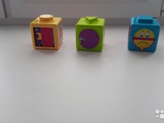 Развивающая игрушка Мультикубики,  Игрушка развивают у детей мелкую моторику рук, координацию движений, память, логику и смекалку,  Из трёх ярких кубиков можно в Чебоксарах