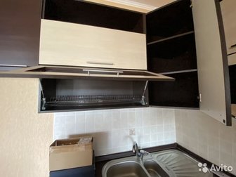 Кухонный гарнитур в отличном состоянии , цена без встраиваемой плиты и варочной панели (  10000) в Чебоксарах