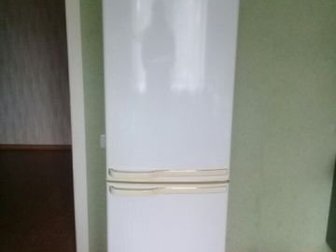 Продам холодильник Samsung RL28 в хорошем состоянии,  Габариты 175/55/55,  Причина продажи семья большая нужен побольше,  Звонить и смотреть в любое время,  Перекупов в Ярославле