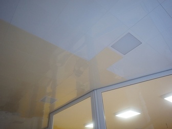 Скачать foto Отделочные материалы Антибактериальные потолки подвесные алюминиевые 41610622 в Калининграде