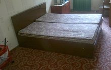 Продаю двухспальную кровать