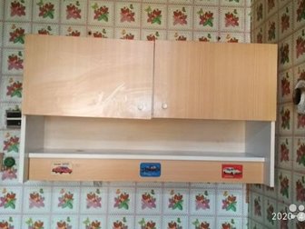 кухонная мебель,  раковина, 3 навесных шкафчика, пенал, 2 нижних шкафчика в Кирове