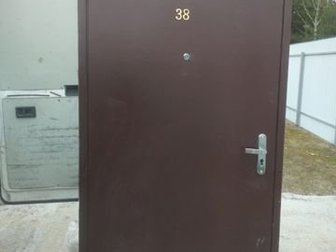 дверь металлическая 970х2040, Возможна доставка,установка в Костроме