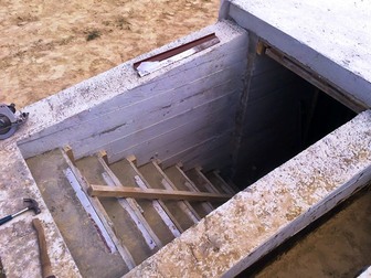 Свежее фото  Погреб монолитный, смотровая яма, ремонт , строительство 78178247 в Красноярске
