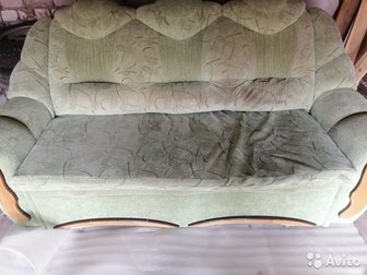 Продаю диван двухспальный Евро-книжка,цвет светло-зеленый,в нормальном состоянии, ТоргСостояние: Б/у в Курске