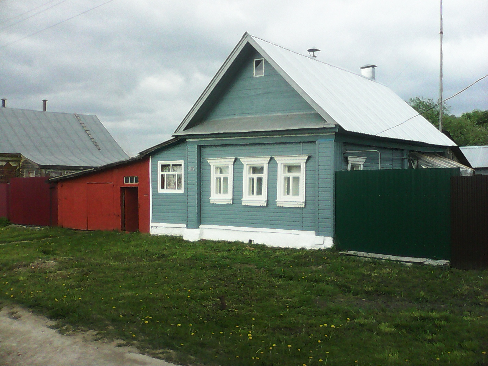 Дом в деревне городского типа