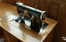 Немецкая швейная машина altenburg