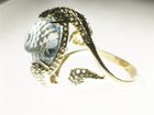 Просмотреть foto Ювелирные изделия и украшения Продам золотое кольцо с голубым топазом 34730955 в Новосибирске