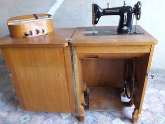 Вечная надёжная немецкая швейная машина знаменитой фирмы Текстима,  Привезена   из Германии после войны,  В отличном состоянии,  Находится в районе Мильчакова,  в Перми
