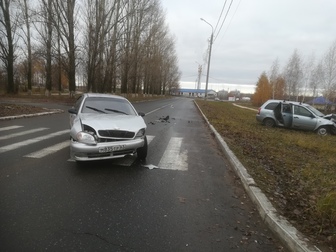 Увидеть foto Аварийные авто Машина шевроле ланос (2006 года) (пробег 72000) 68432042 в Тольятти