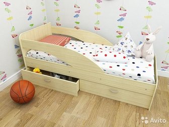Детская кроватьКровать в наличии, Съёмный бортик на правую и левую сторонуВместительные ящики для постельного или игрушек, Предлагаем в двух размерах:Кровать детская в Туле