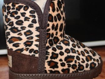 Скачать бесплатно foto Детская обувь Уги леопардовые 33826446 в Ульяновске