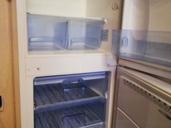 ханса холодильник полностью рабочий,  просто купили большего объема, торг, в Великом Новгороде
