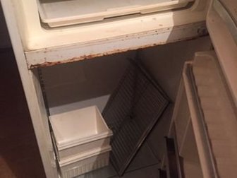 Холодильник не исправен , компрессор рабочий , в Великом Новгороде