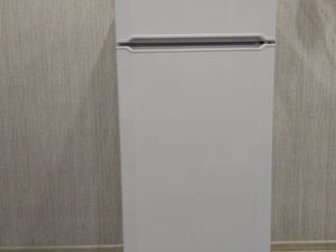 Продам холодильник BEKO в состоянии нового, в эксплуатации 2 года, покупали новым,  Есть все чеки,  Чистый, данные о холодильнике есть на фото, в Великом Новгороде
